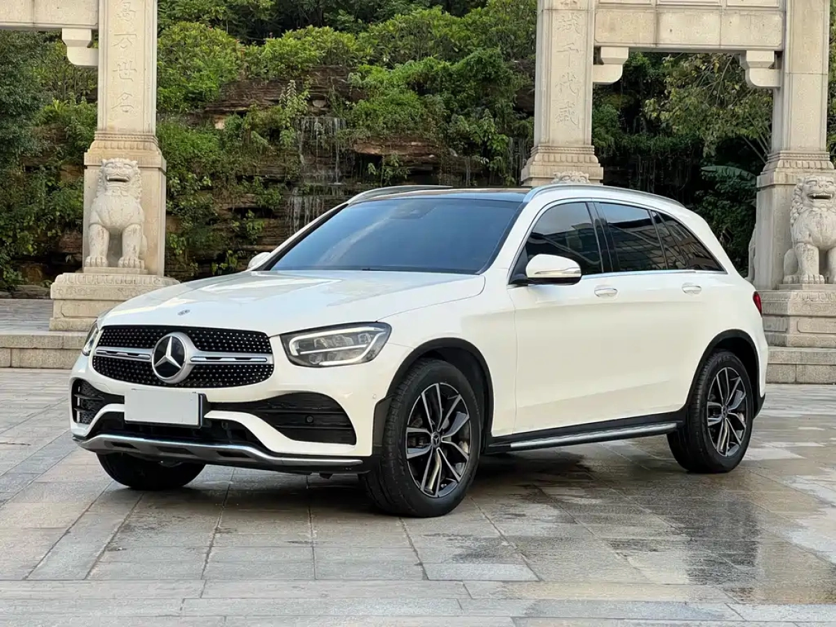 MERCEDES BENZ GLC