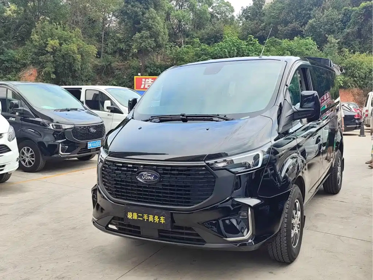 FORD TRANSIT  2023