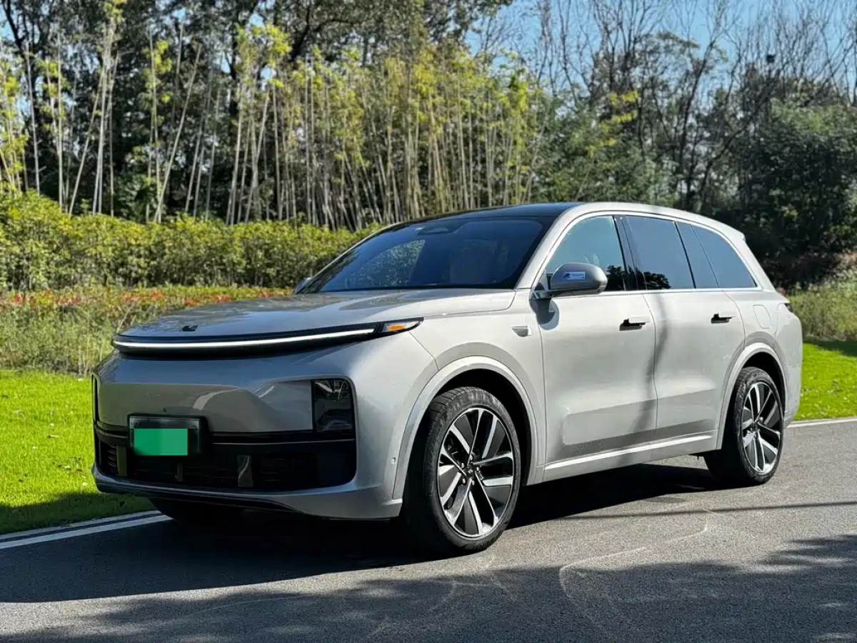 LI AUTO L8