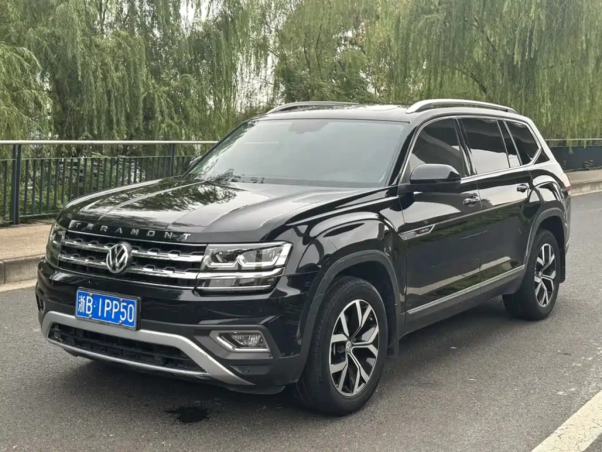 VOLKSWAGEN TERAMONT  2021