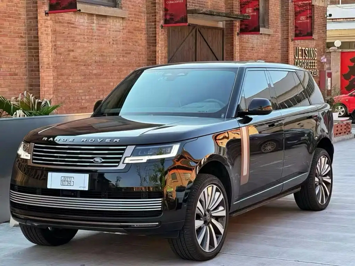 LAND ROVER RANGE ROVER  2024