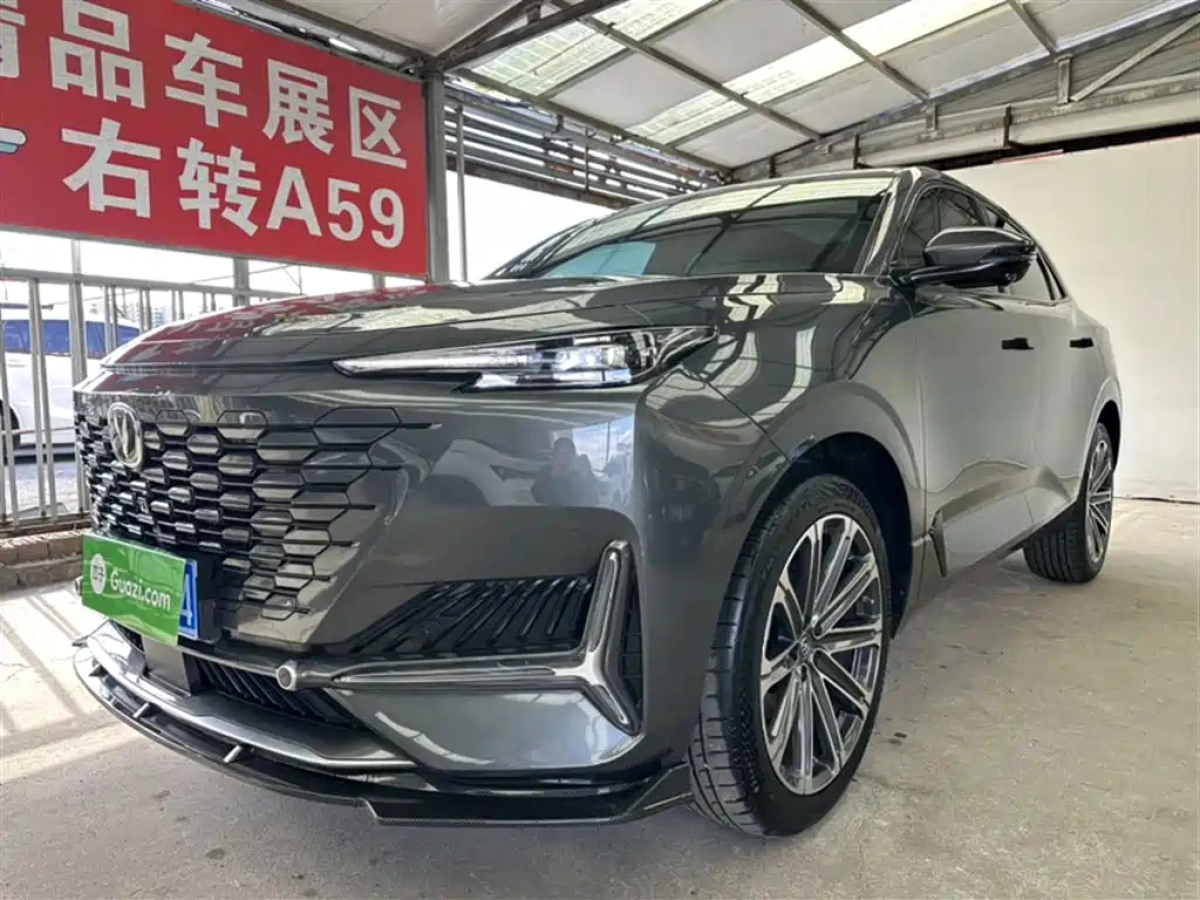 CHANGAN UNI-K  2023