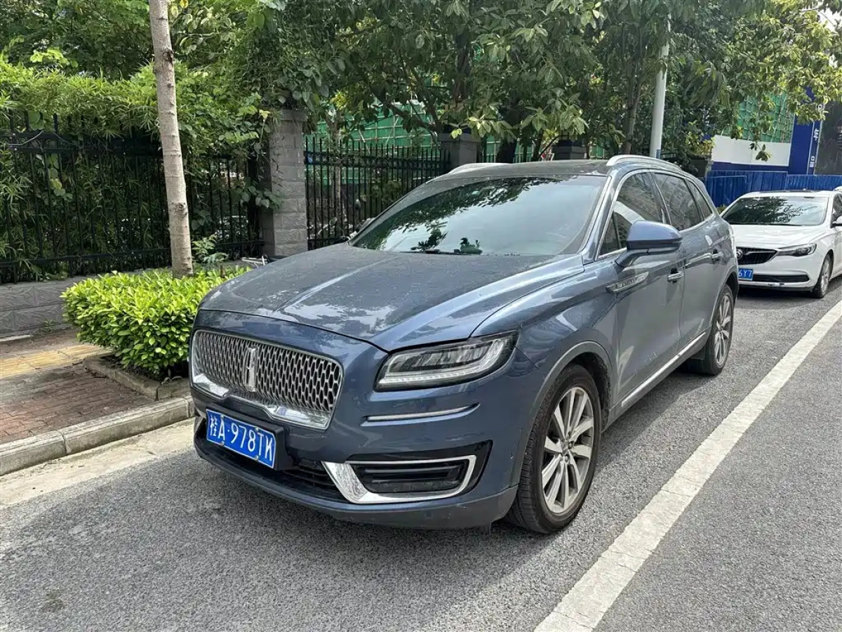 LINCOLN NAVIGATOR IMPORT  2019