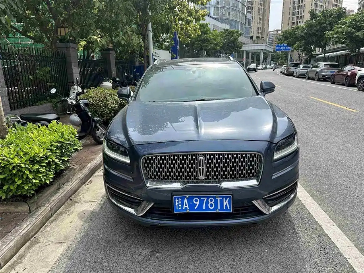 LINCOLN NAVIGATOR IMPORT