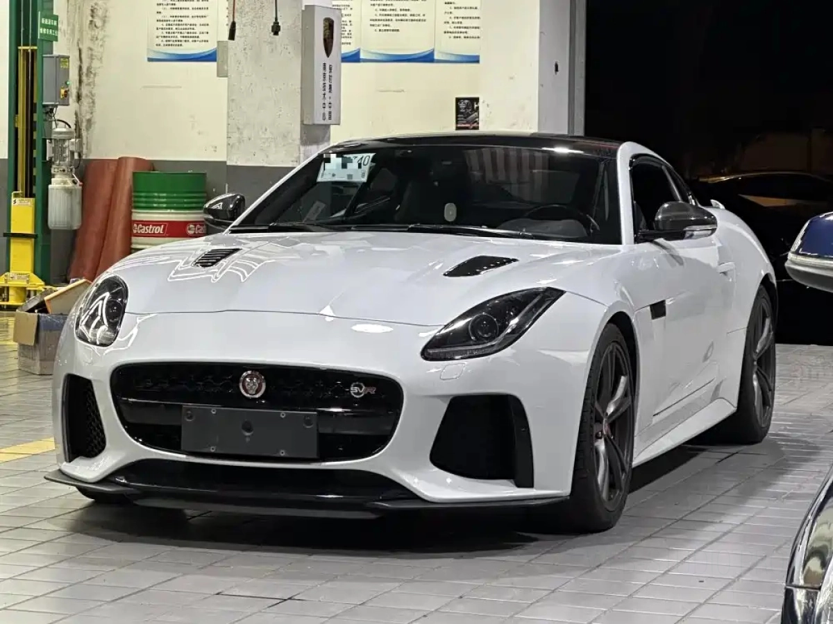 JAGUAR F-TYPE