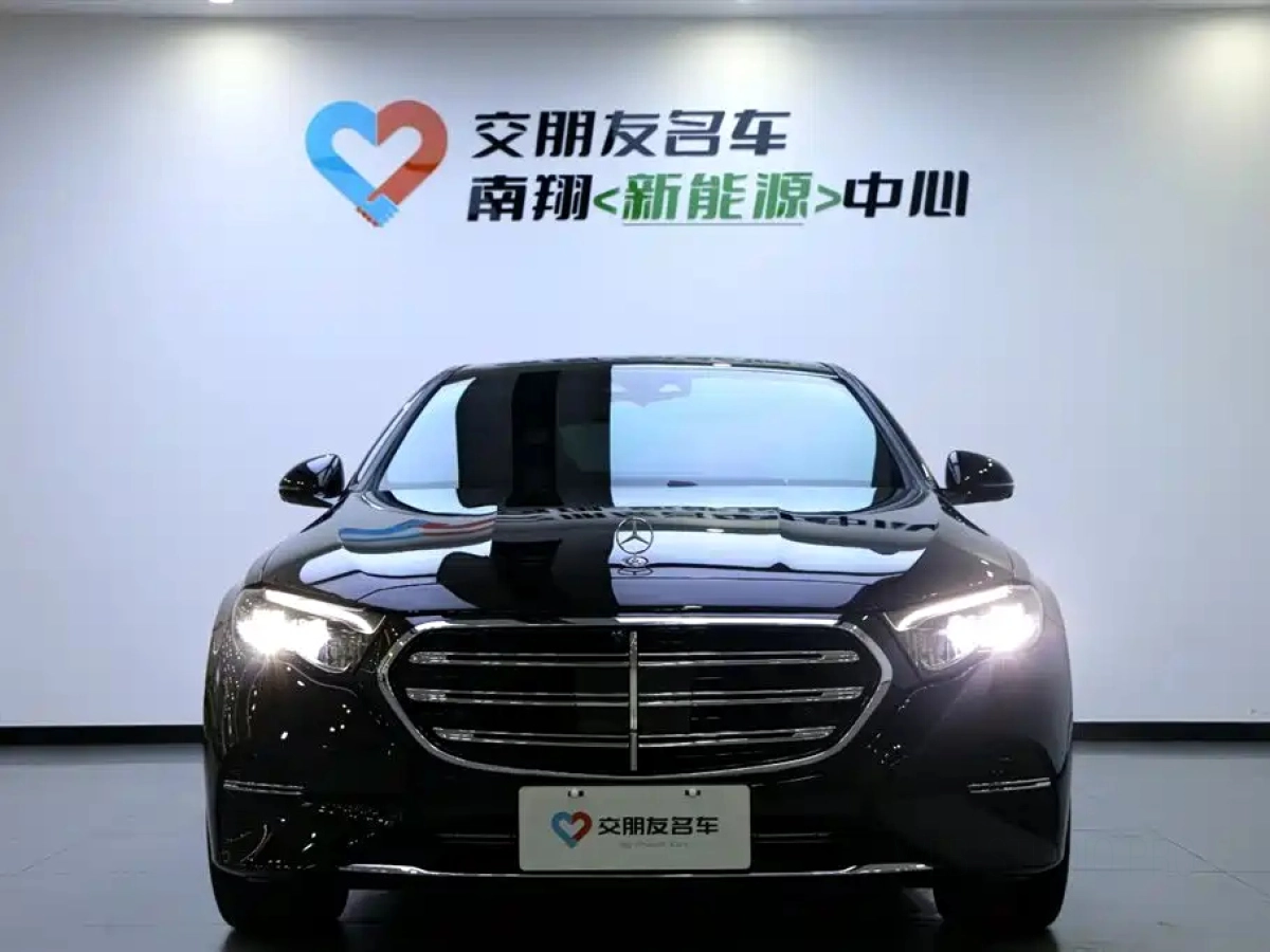 MERCEDES BENZ E-CLASS