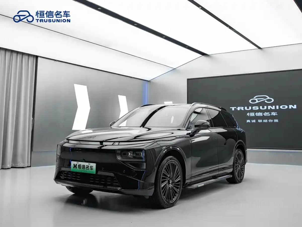 XPENG MOTORS G9  2025