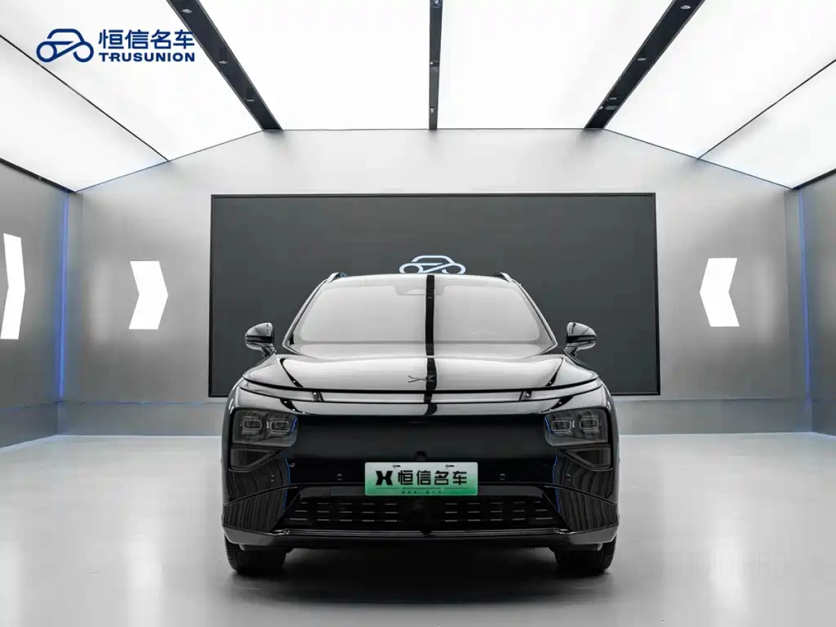 XPENG MOTORS G9