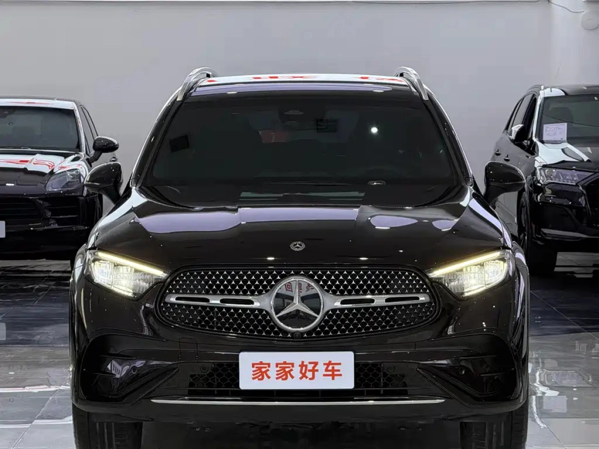 MERCEDES BENZ GLC