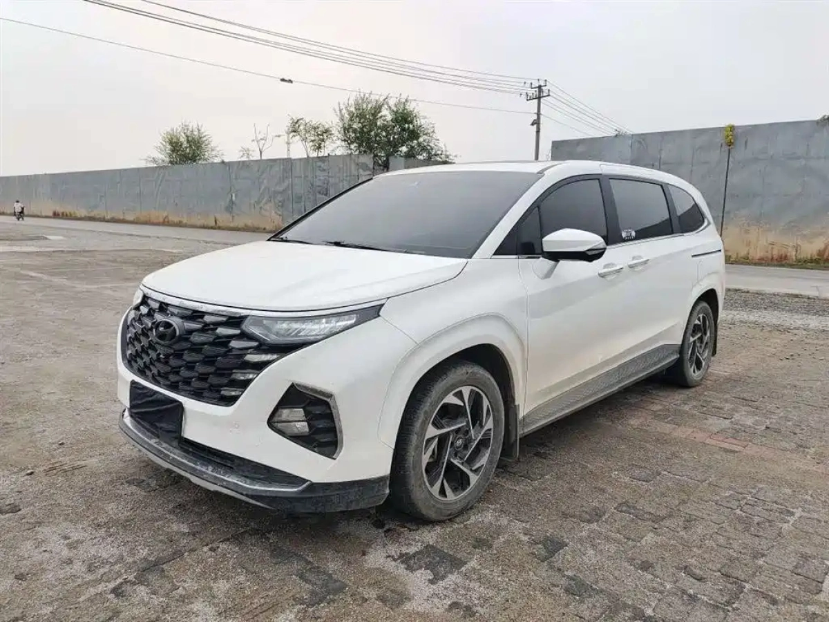 HYUNDAI CUSTO