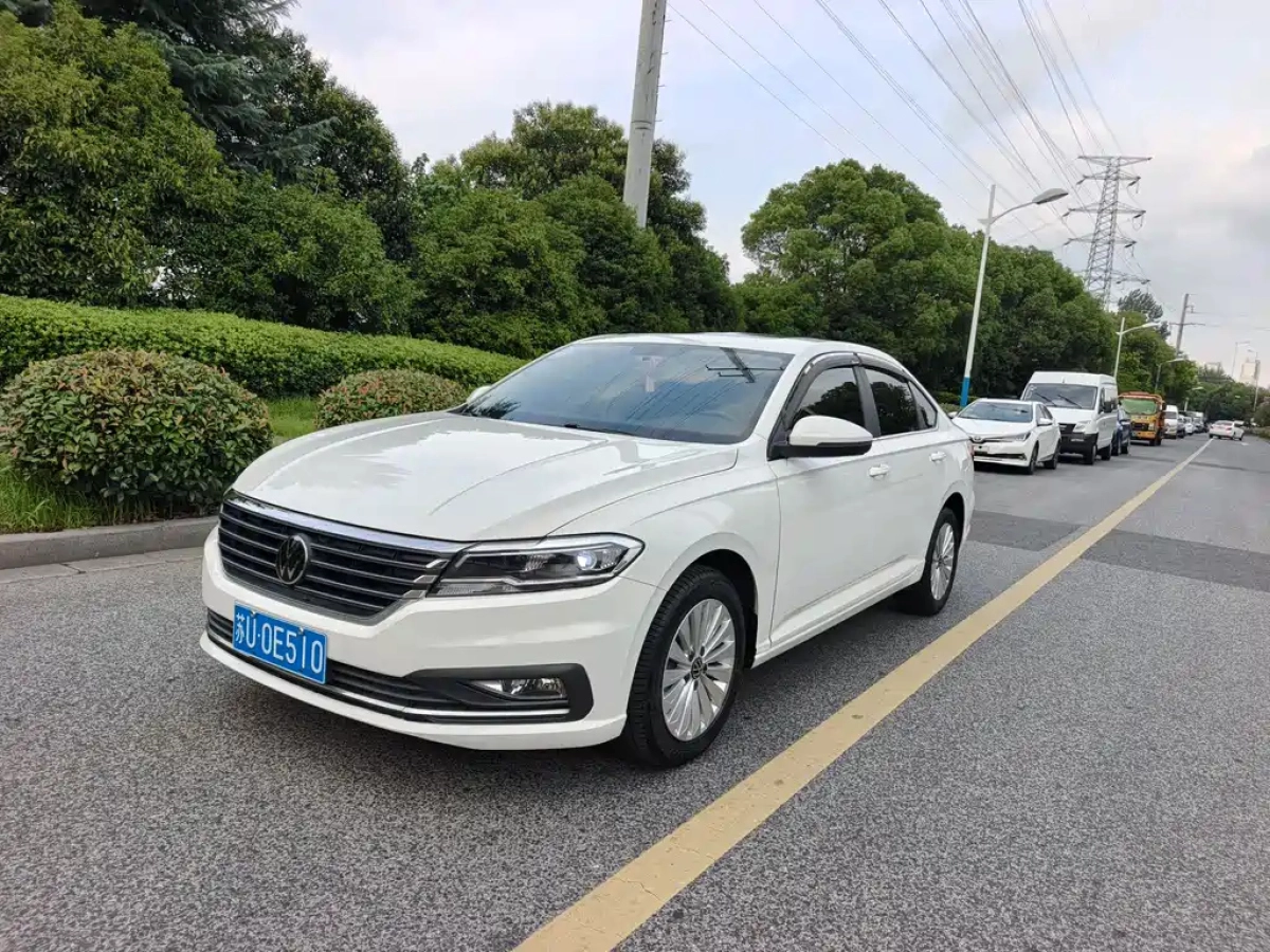 VOLKSWAGEN LAVIDA  2023