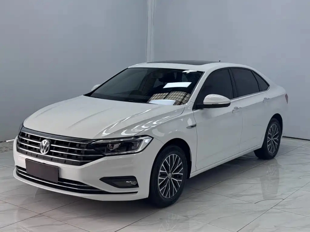 VOLKSWAGEN SAGITAR  2021