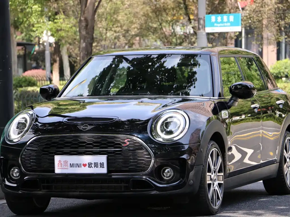 MINI CLUBMAN  2019