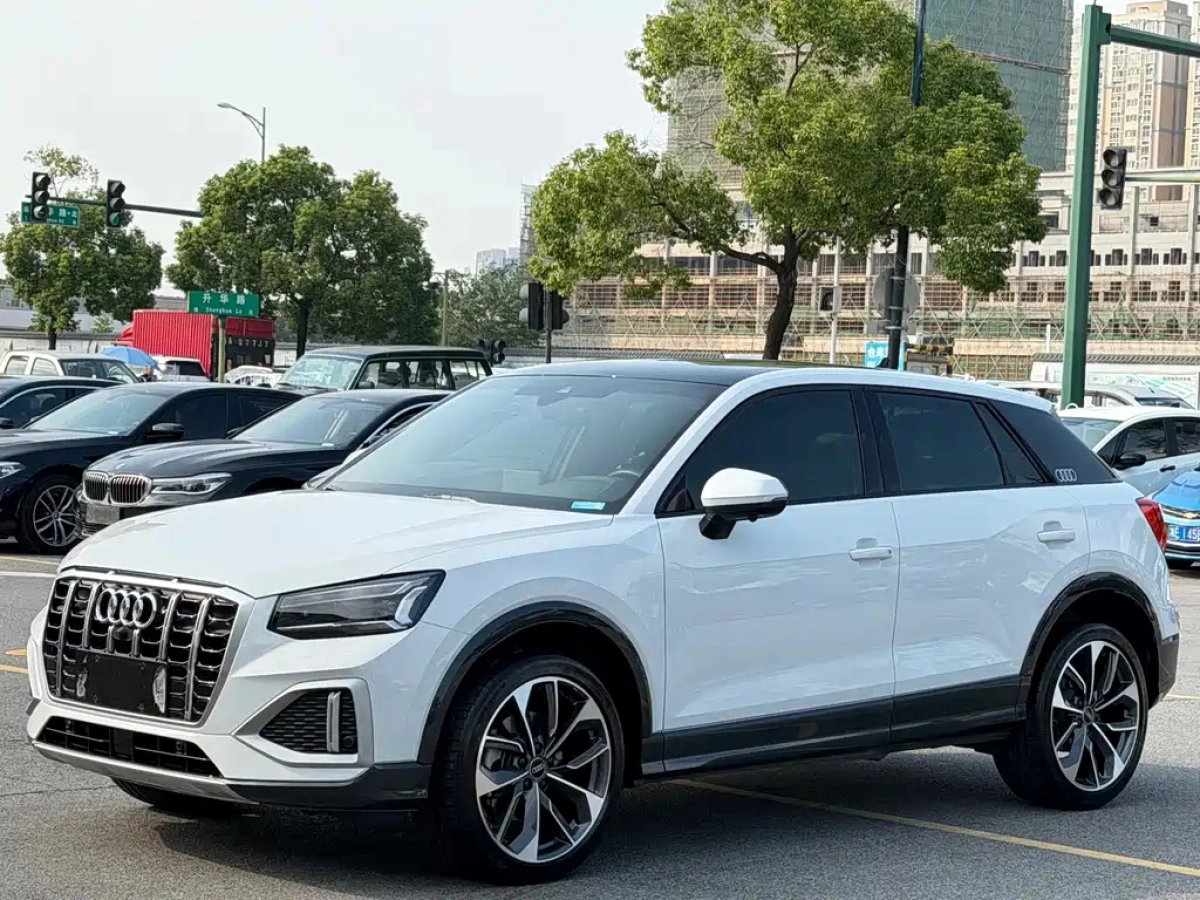 AUDI Q2L  2022