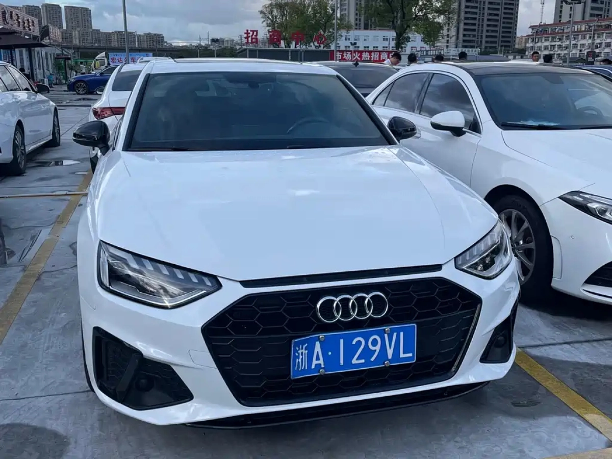 AUDI A4L