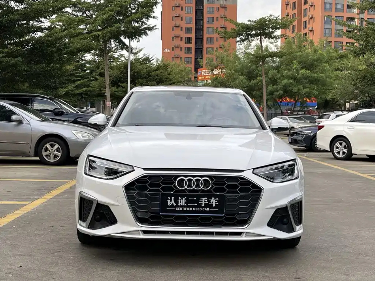 AUDI A4L