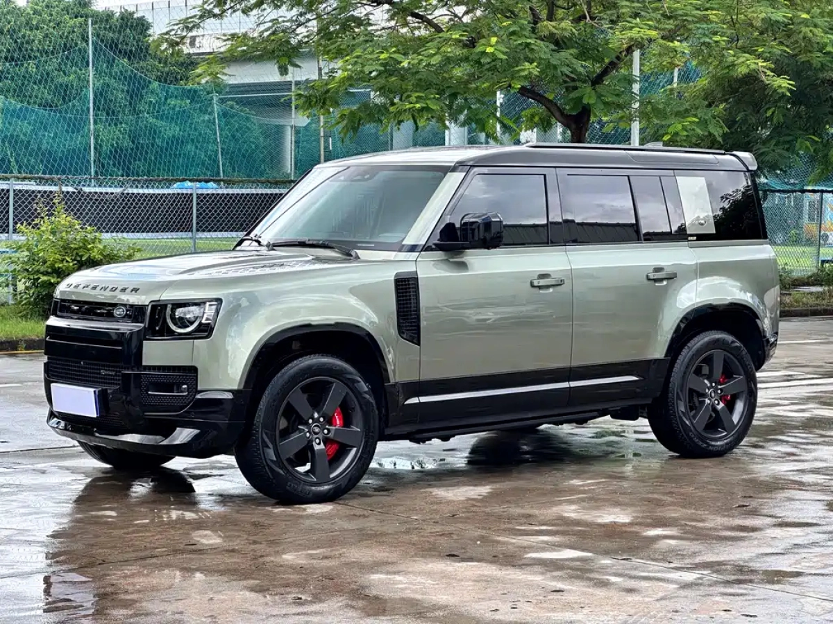 LAND ROVER DEFENDER  2021