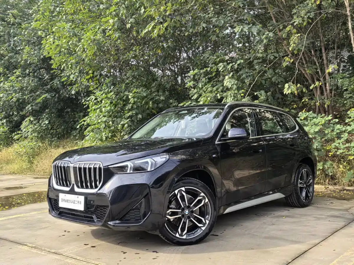BMW X1  2025
