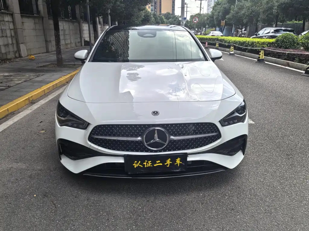 MERCEDES BENZ CLA
