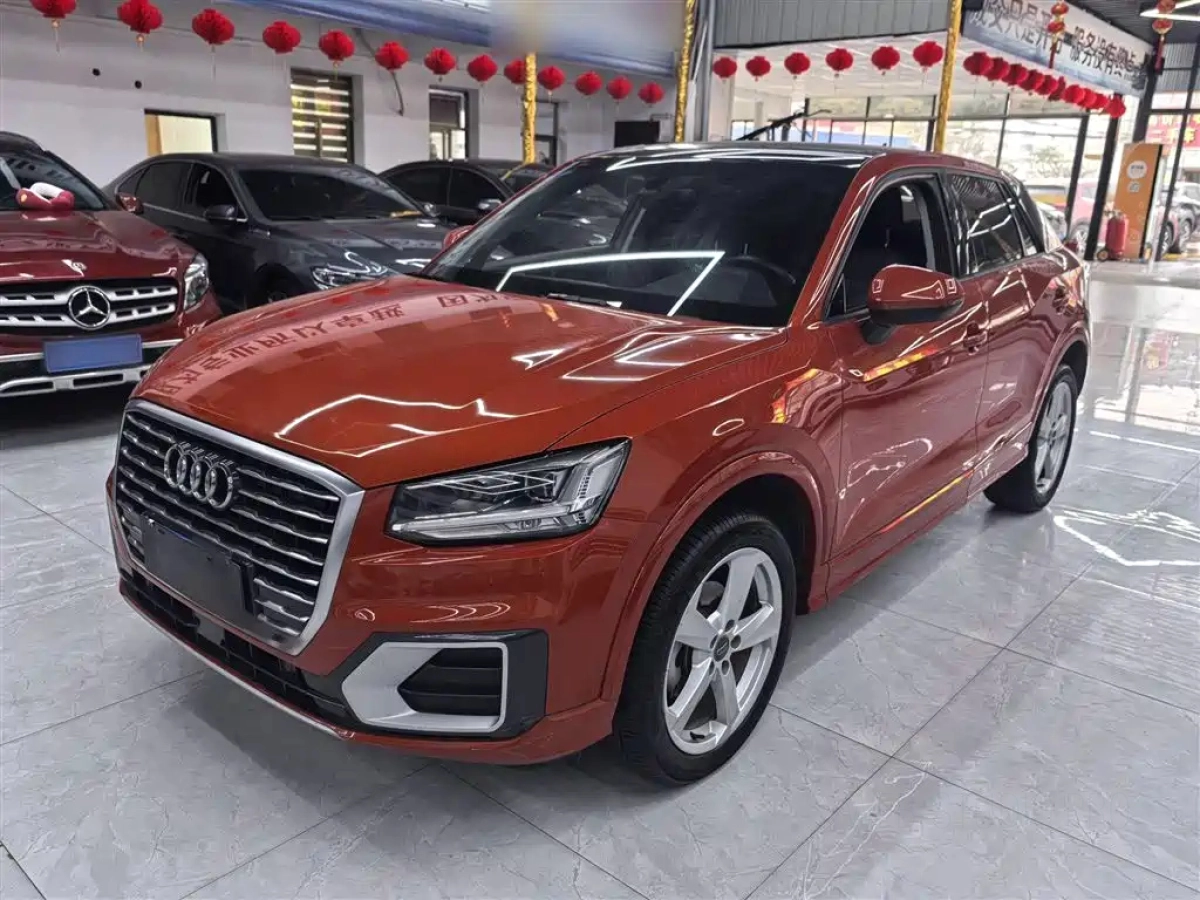 AUDI Q2L