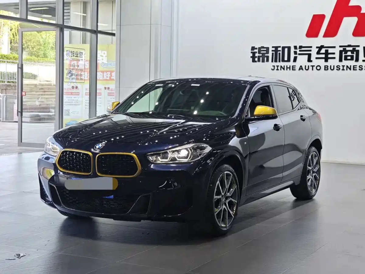 BMW X2