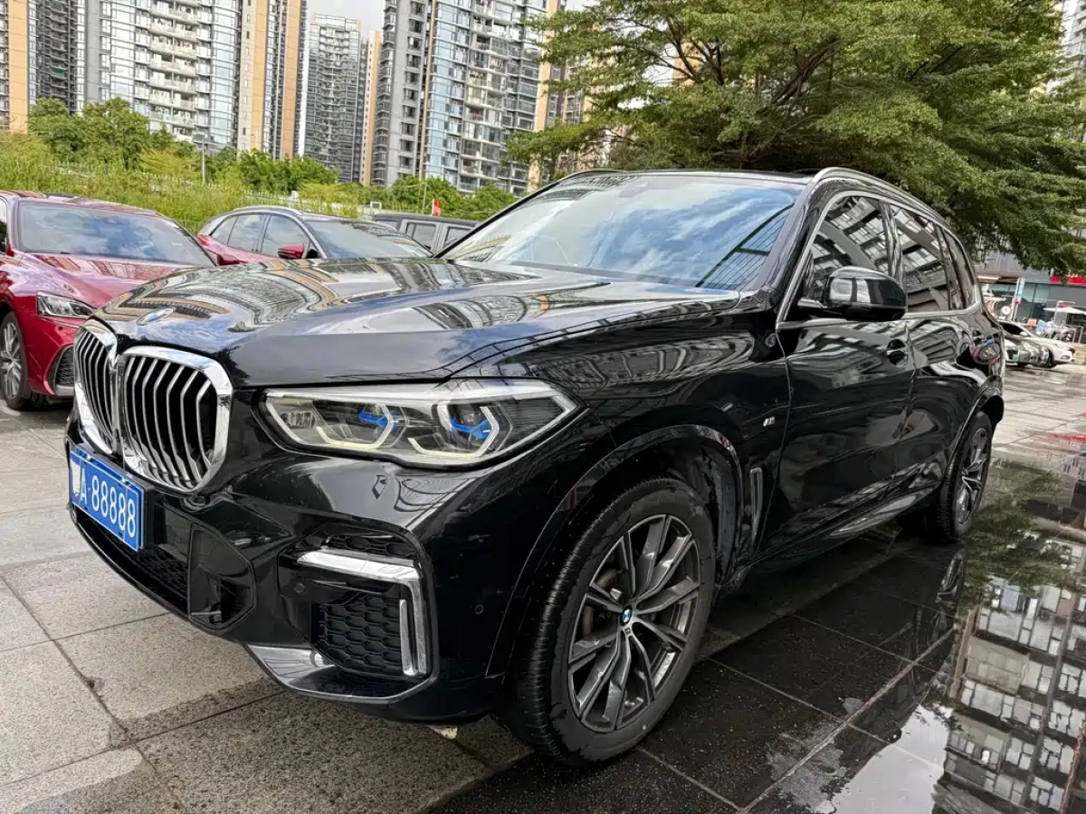 BMW X5  2023