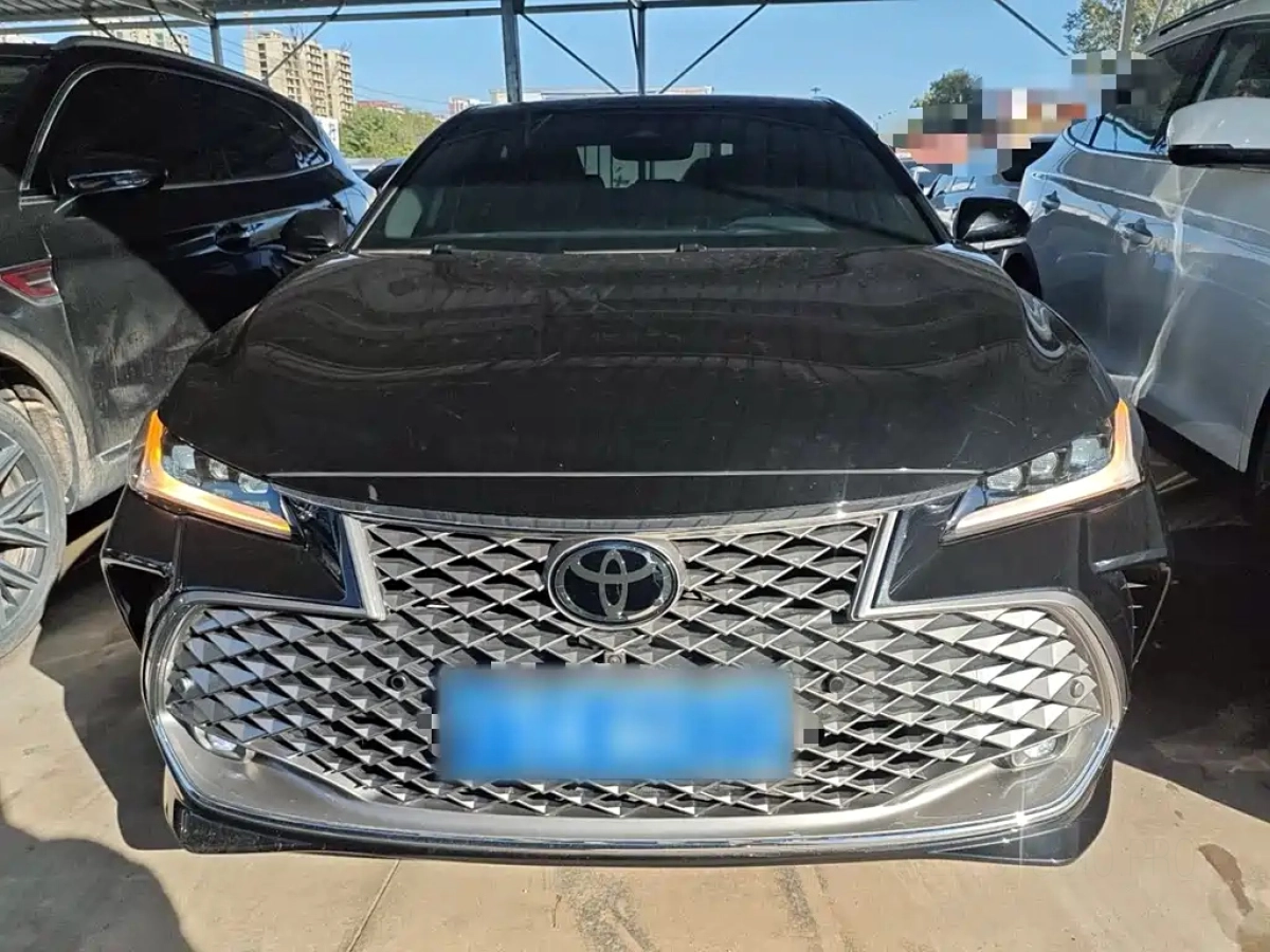 TOYOTA AVALON