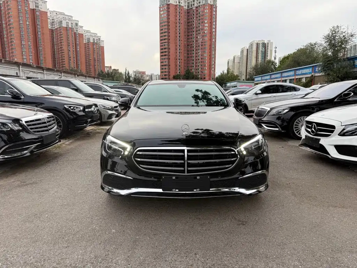 MERCEDES BENZ E-CLASS  2023