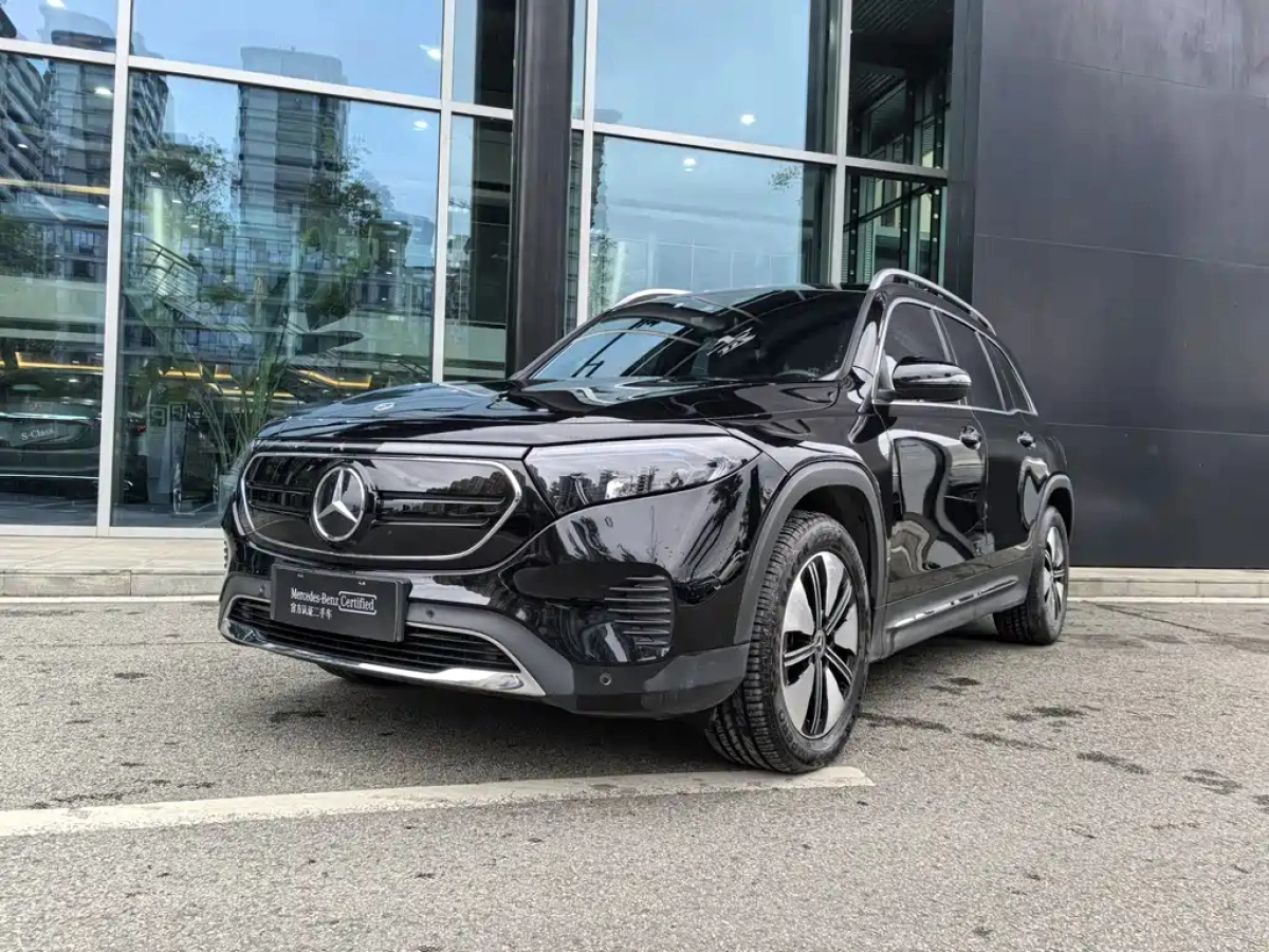 MERCEDES BENZ EQB