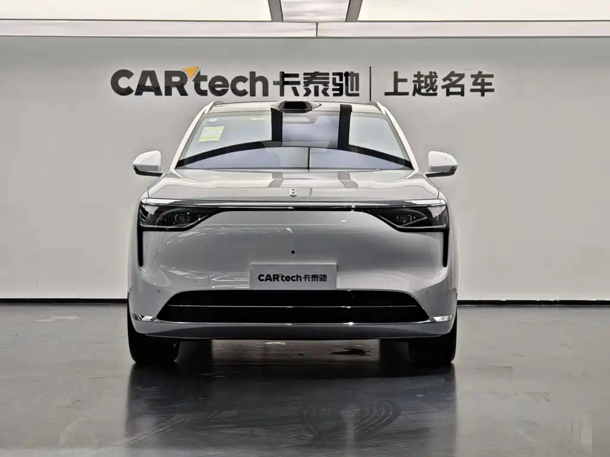 HUAWEI HARMON AITO M8