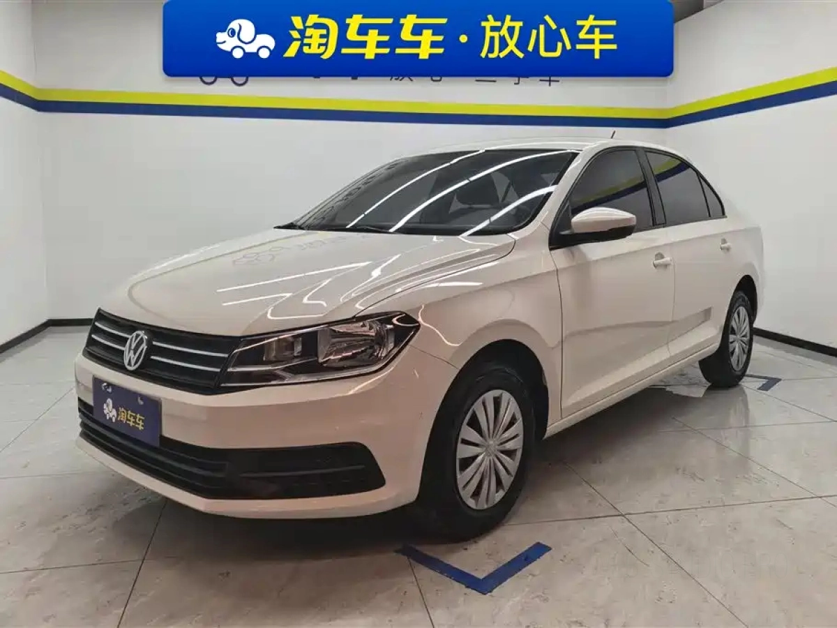 VOLKSWAGEN SANTANA  2022