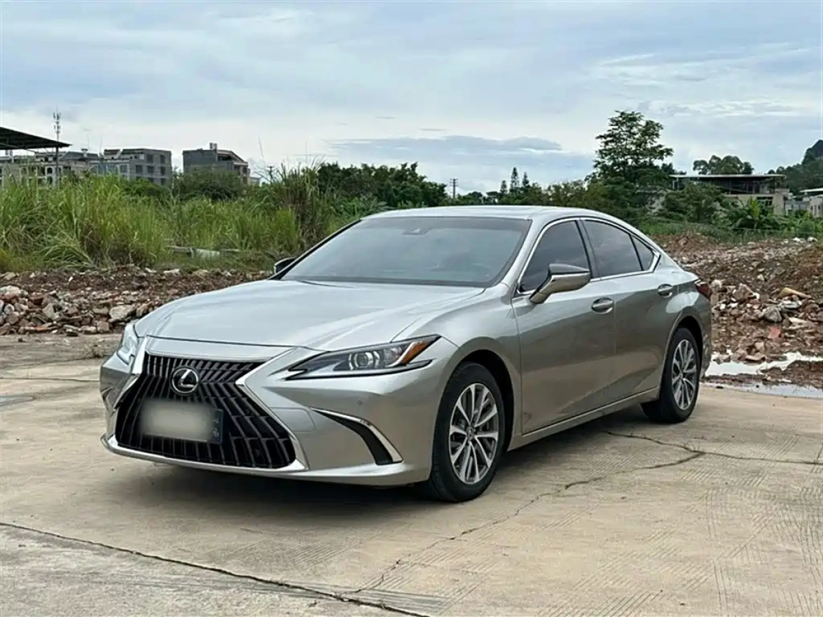 LEXUS ES  2023