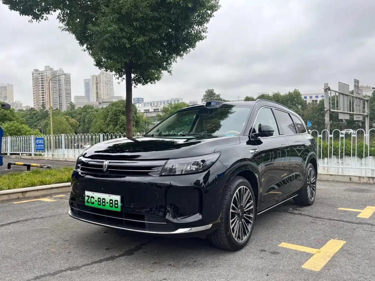 HUAWEI HARMON AITO M7  2025