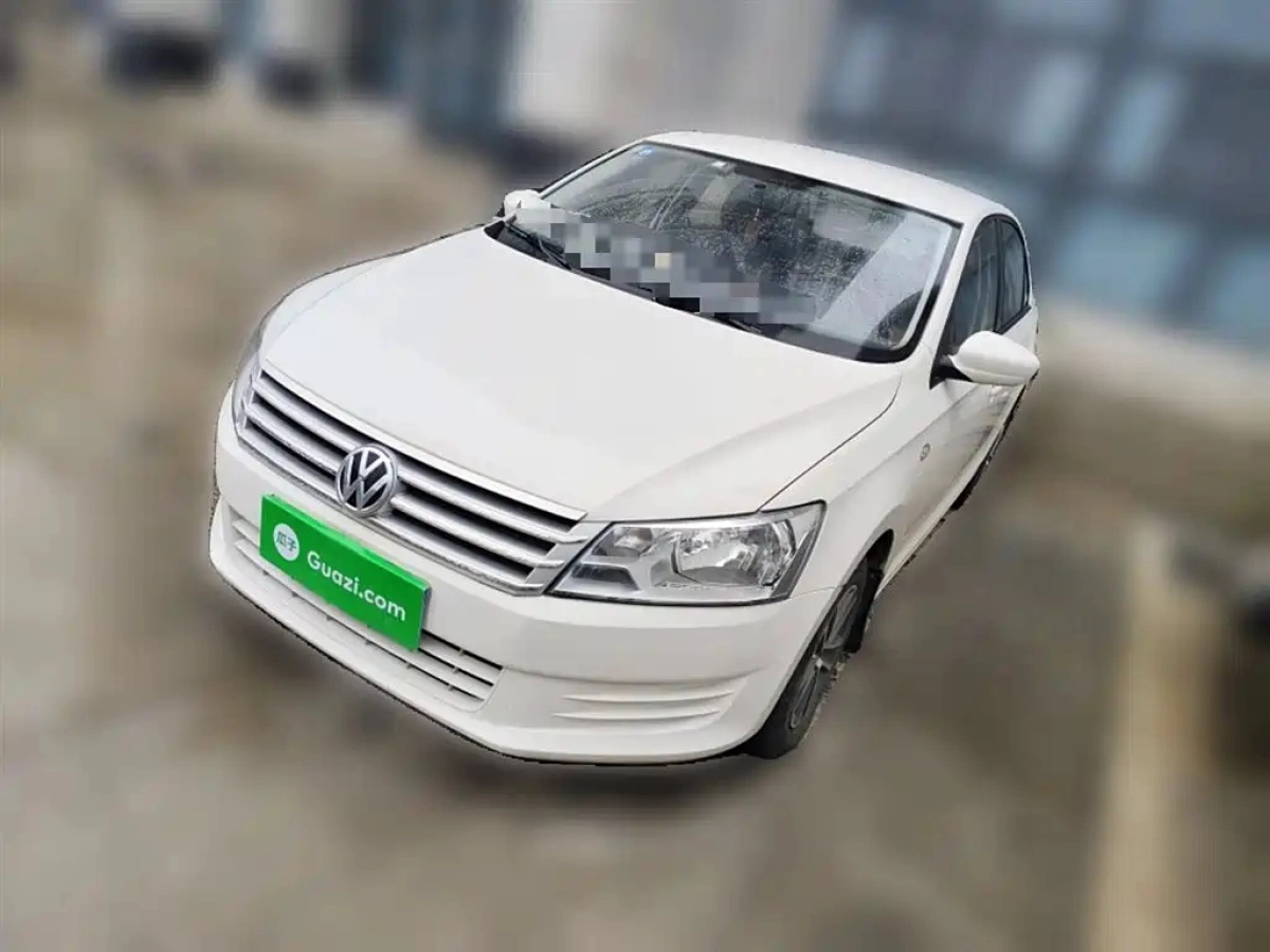 VOLKSWAGEN SANTANA  2020