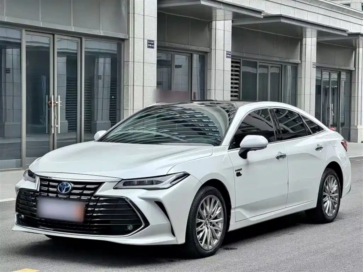 TOYOTA AVALON  2024