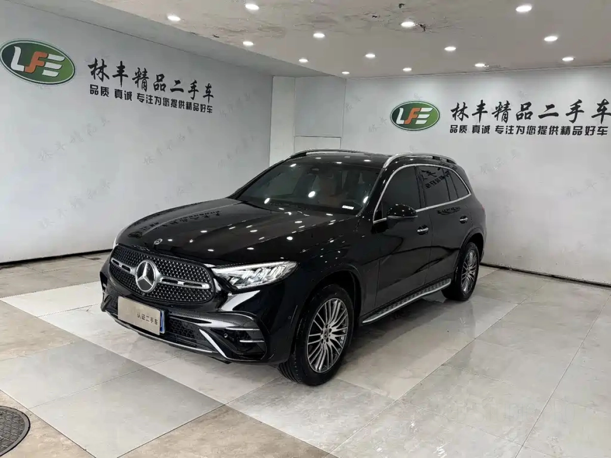 MERCEDES BENZ GLC