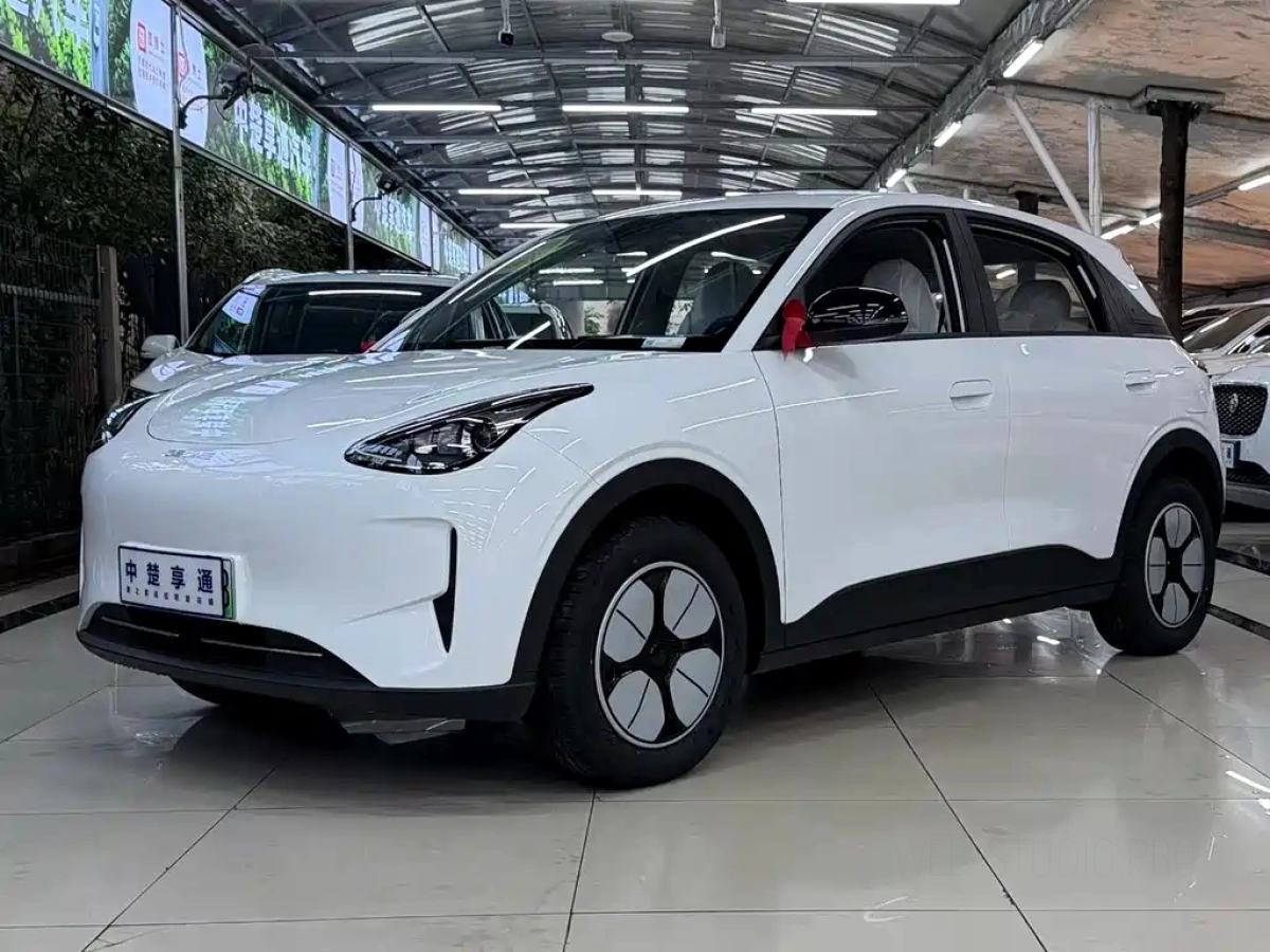 GEELY AUTO XINGYUAN  2025