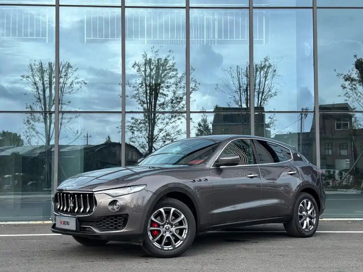 MASERATI LEVANTE