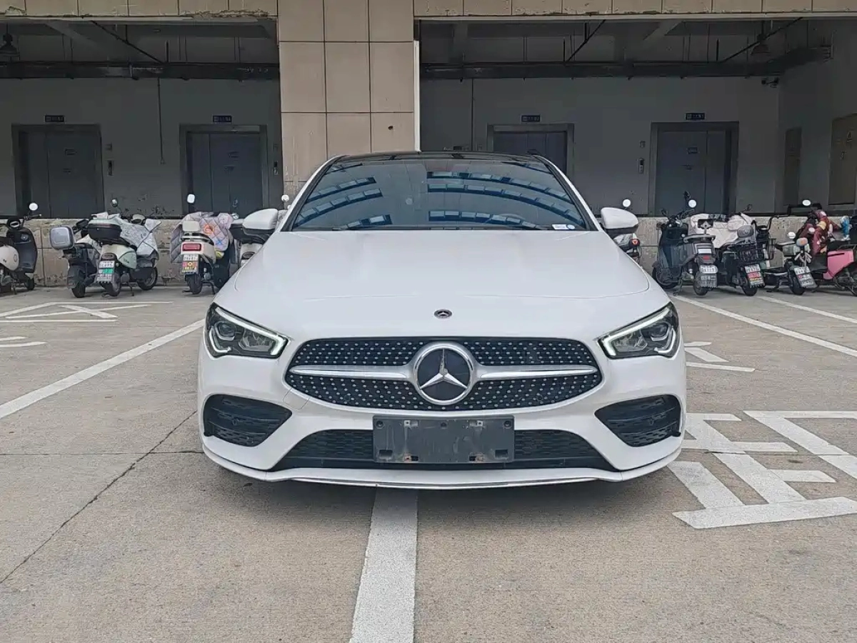 MERCEDES BENZ CLA