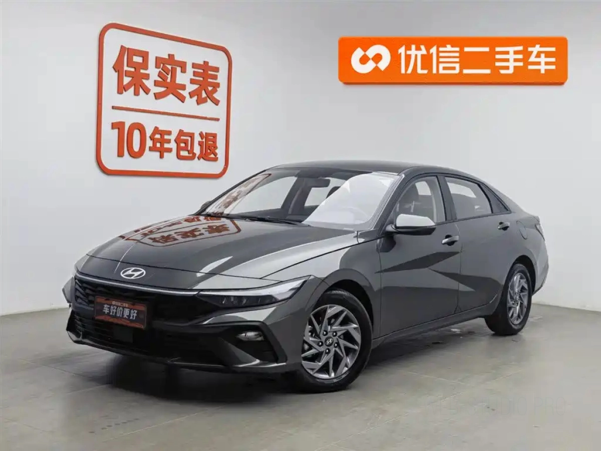 HYUNDAI ELANTRA  2024