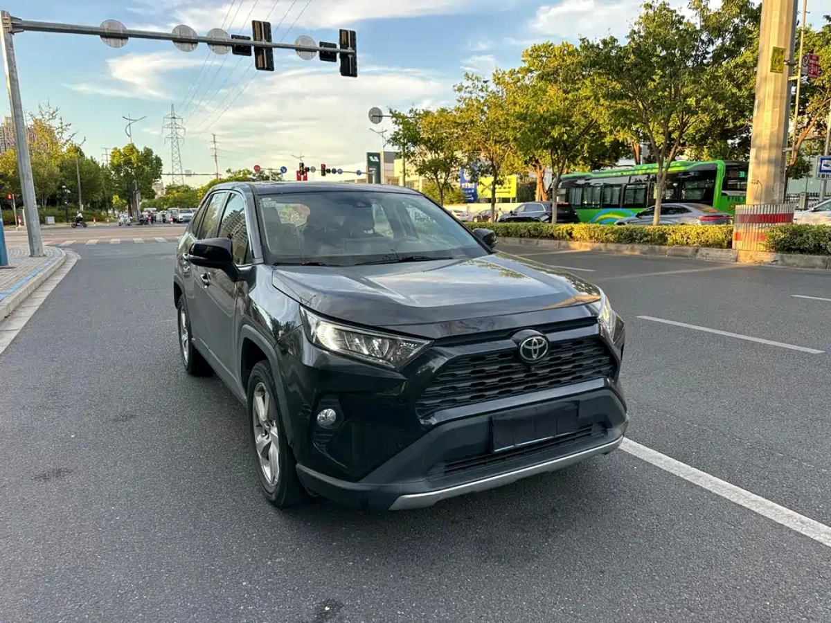TOYOTA RAV4 RONGFANG  2021