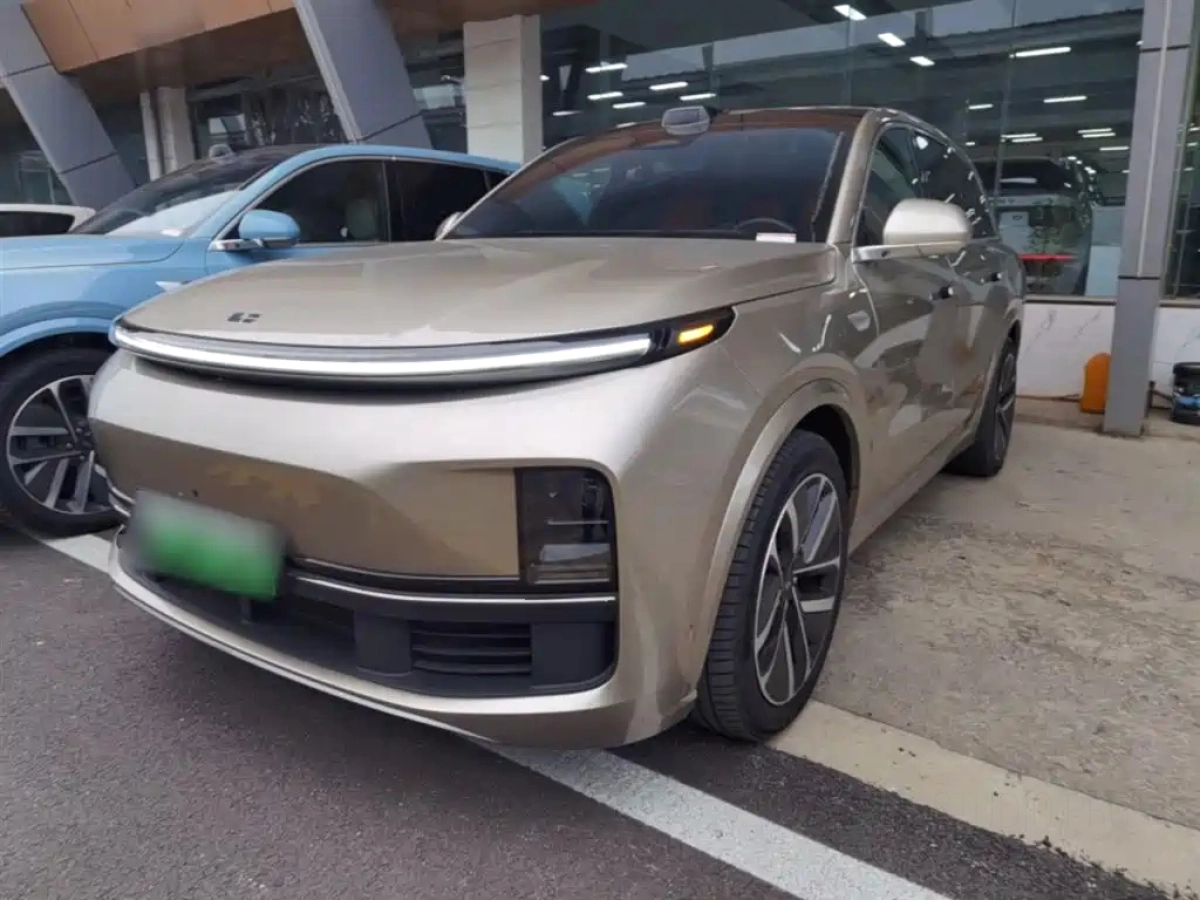LI AUTO L8