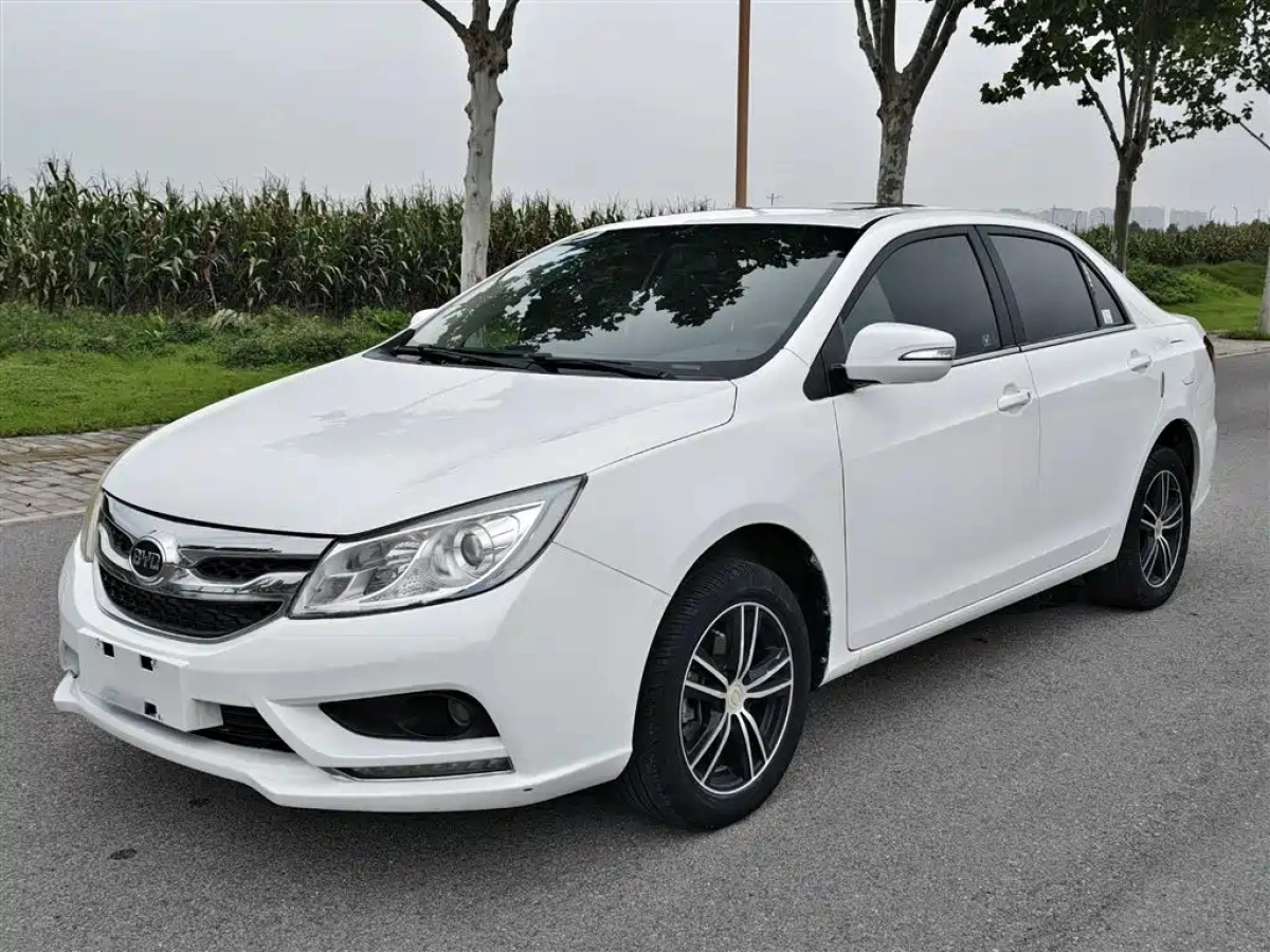 BYD SURUI  2019