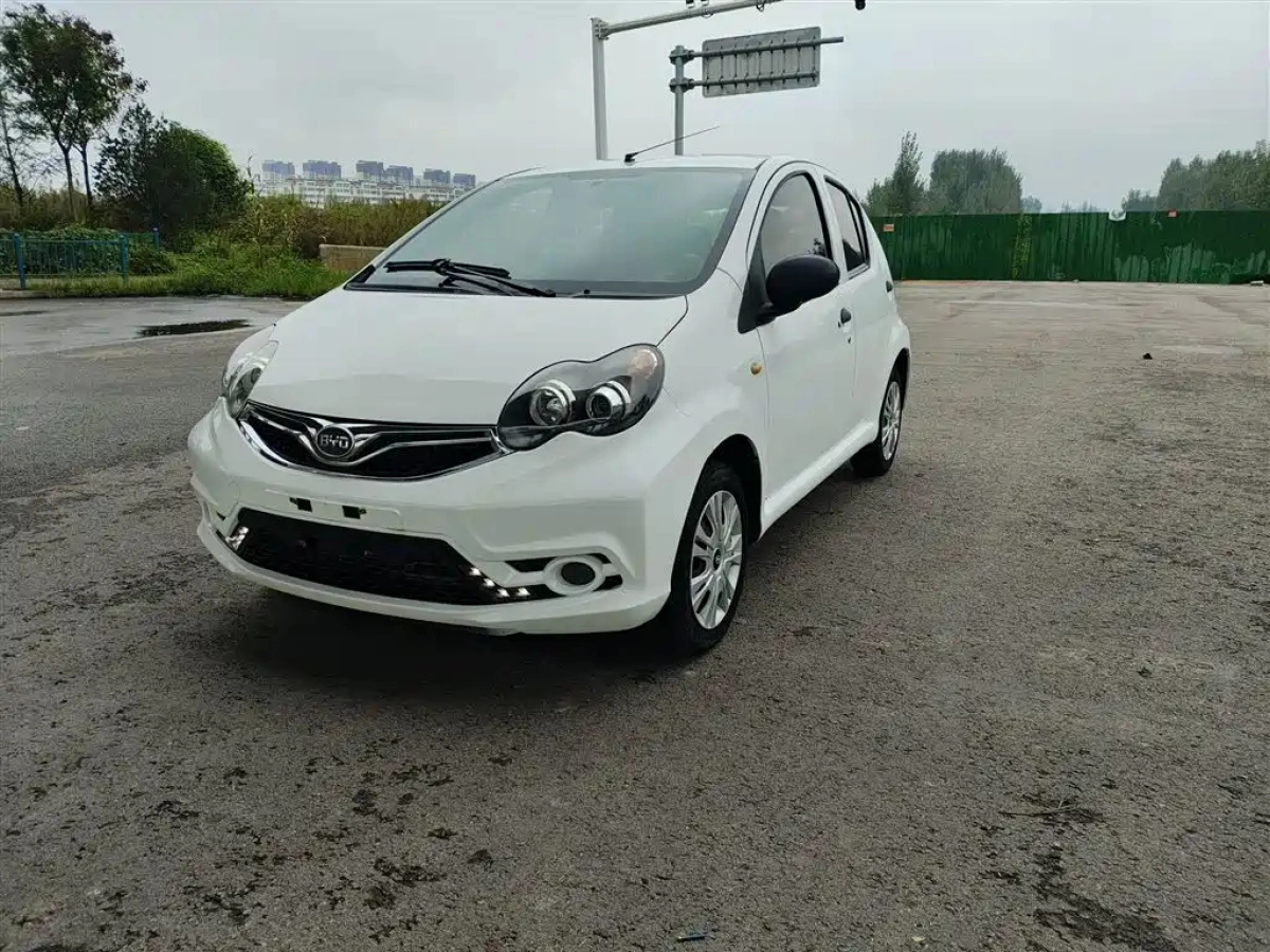 BYD F0  2019