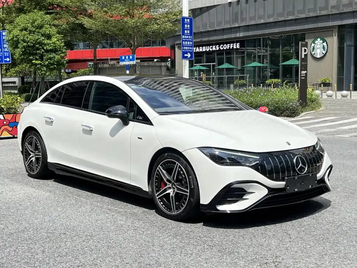 MERCEDES BENZ EQE AMG