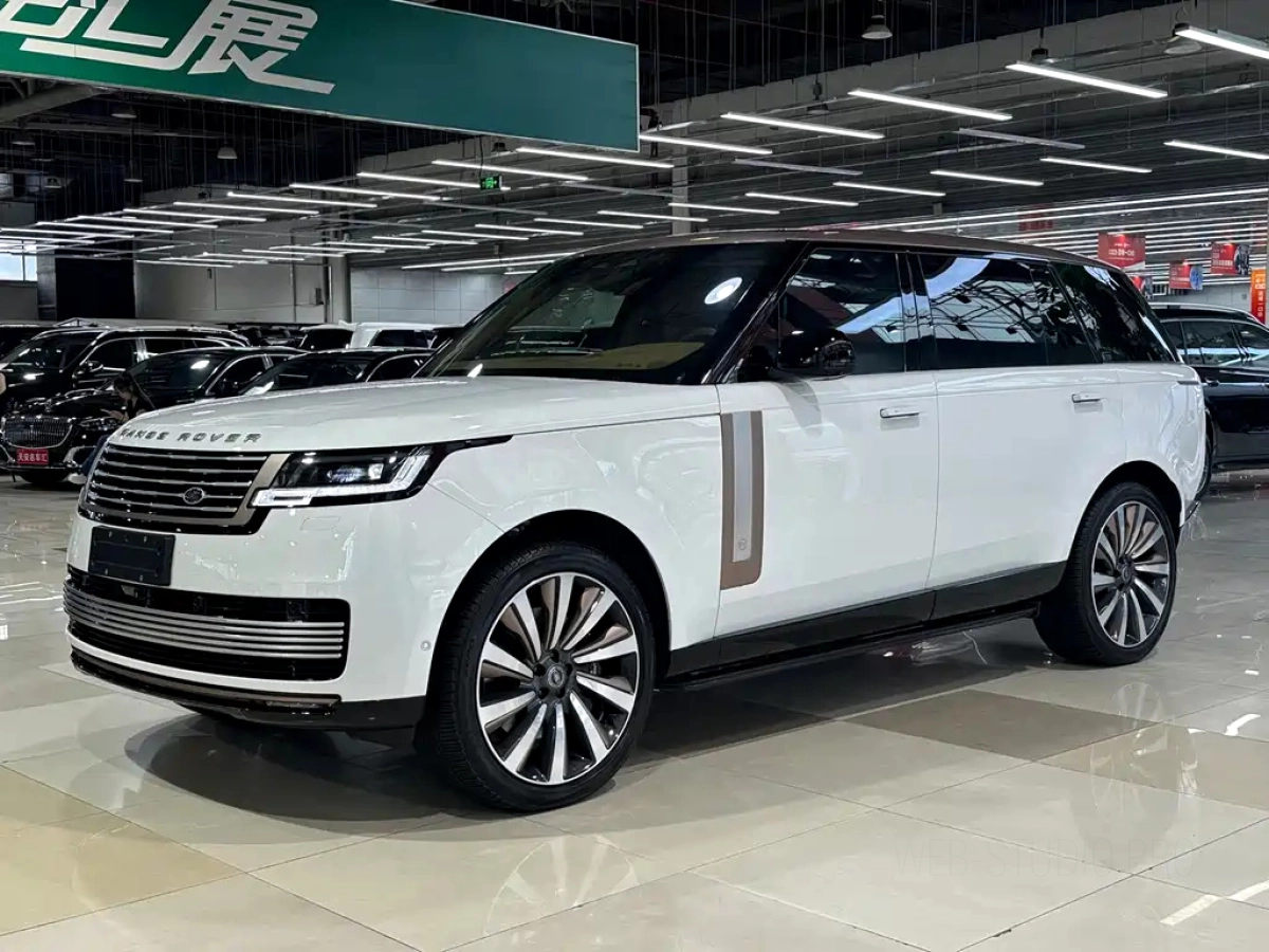 LAND ROVER RANGE ROVER  2024