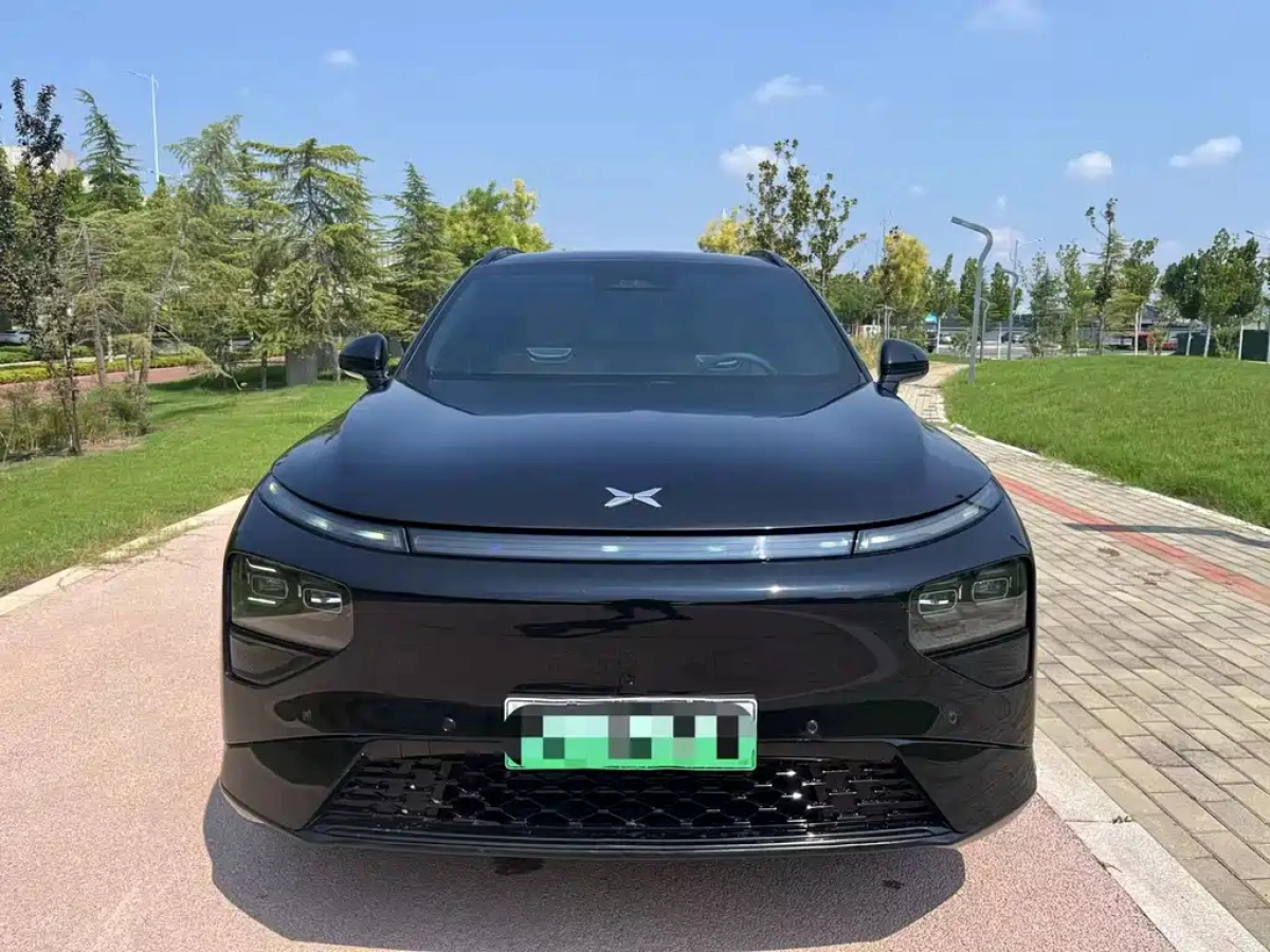 XPENG MOTORS G9