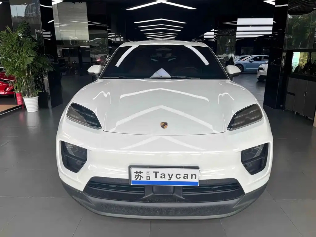 PORSCHE MACAN NEW ENERGY