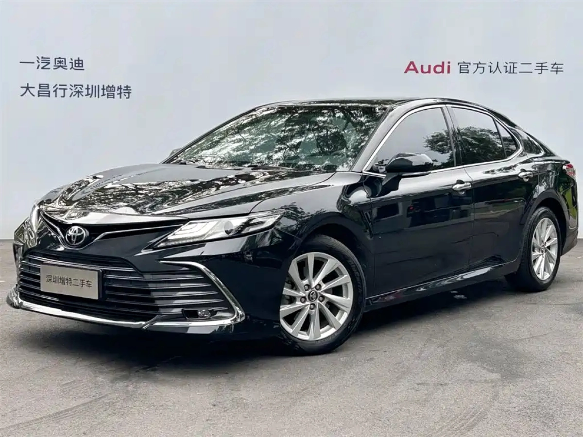 TOYOTA CAMRY