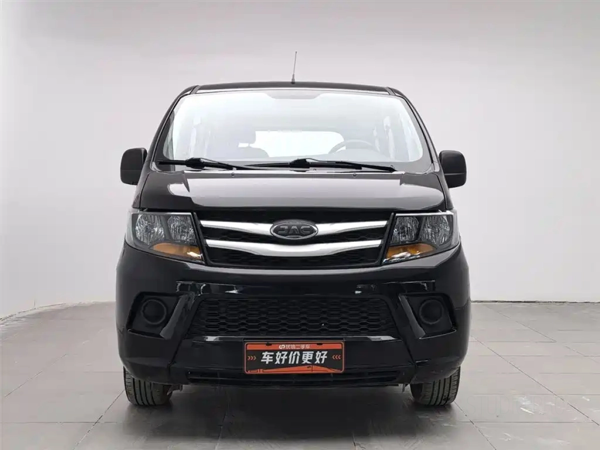 JAC REFINE REFINE M3